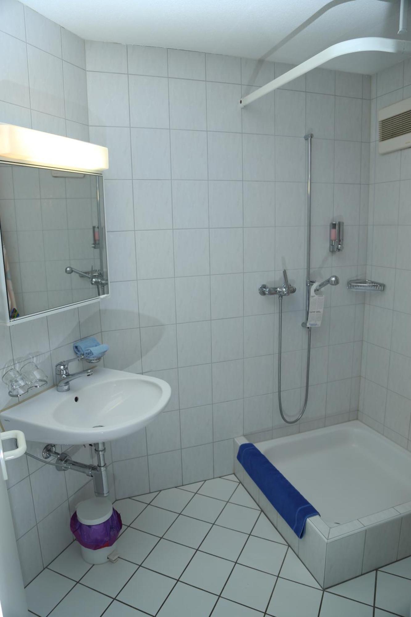 Gasthof Adler Frick Phòng bức ảnh