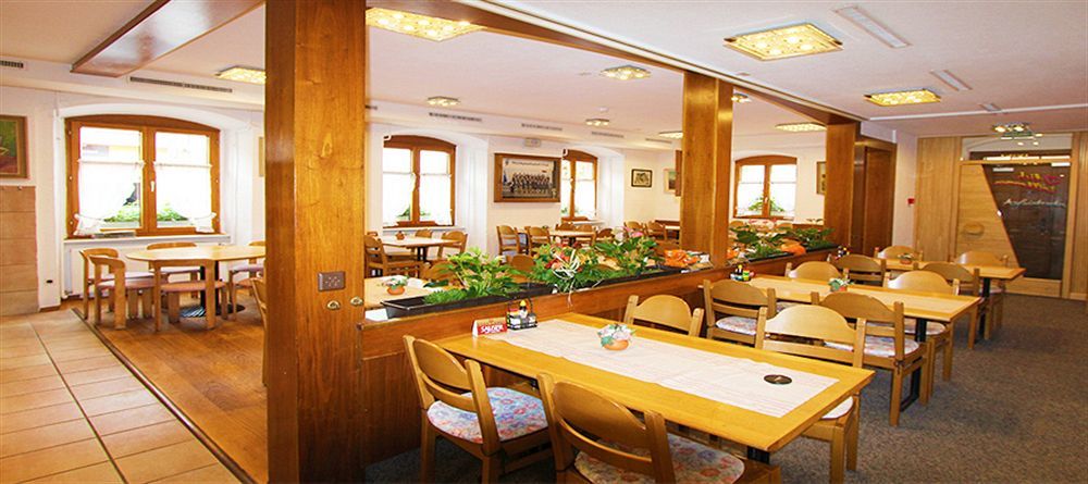 Gasthof Adler Frick Ngoại thất bức ảnh