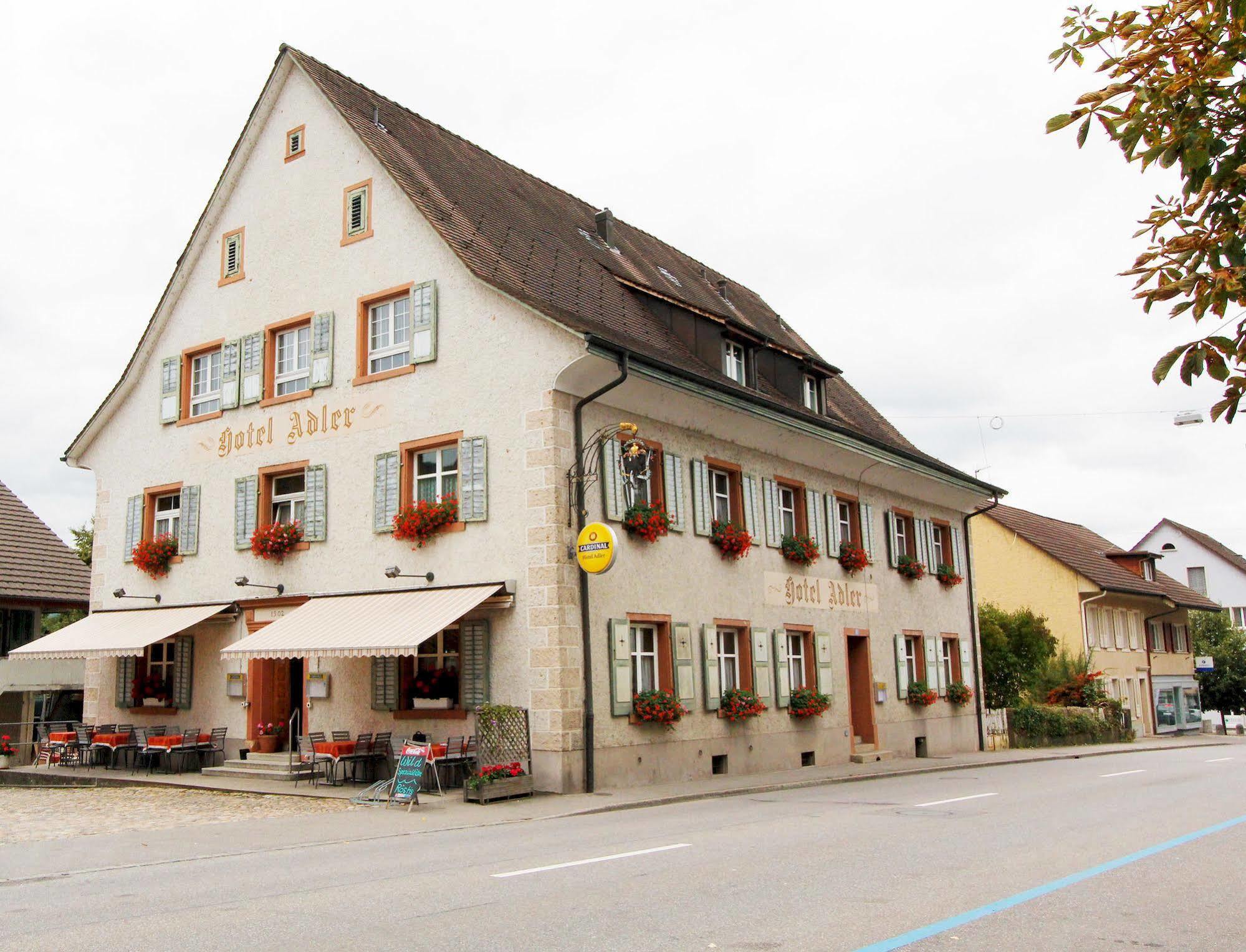 Gasthof Adler Frick Ngoại thất bức ảnh